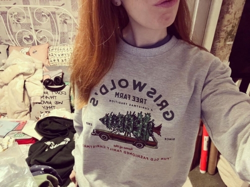 Toperth Christmas Griswold's Tree Farm Sweatshirt photo review