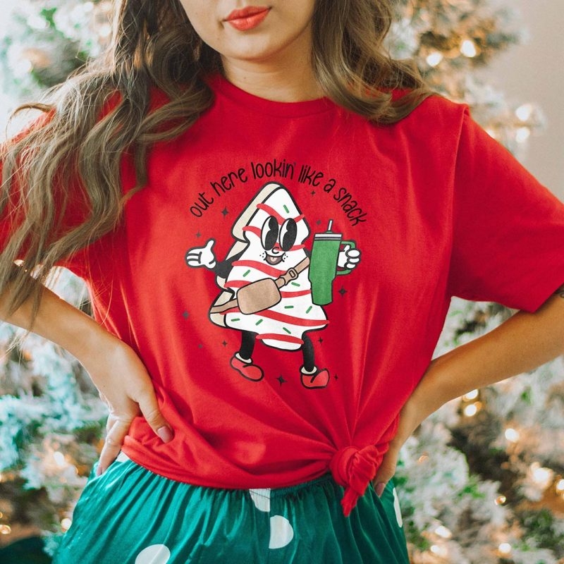 Toperth Out Here Lookin Like A Snack Christmas T-Shirt – Toperth