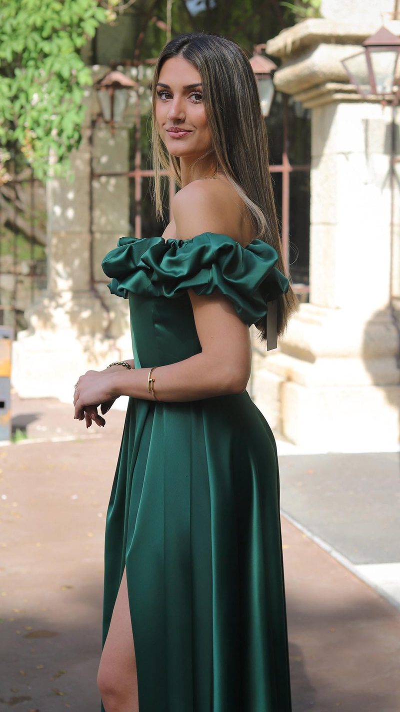 VERDE Off-Shoulder Ruffle Slit Maxi Dress