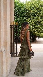 VERDE OLIVA Tiered Ruched V-Neck Maxi Dress