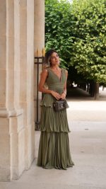 VERDE OLIVA Tiered Ruched V-Neck Maxi Dress