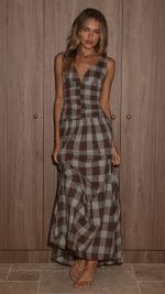 Chocolate Check Ruched V-Neck V-Back A-Line Maxi Dress