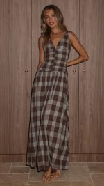 Chocolate Check Ruched V-Neck V-Back A-Line Maxi Dress